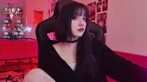 Snapshot of lii_luu chatting on 12-16-25, 01:05 LiLu online show from 12-16-25, 01:05