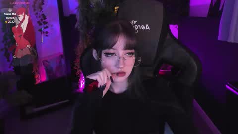 Snapshot of lii_luu chatting on 02-18-26, 04:03 LiLu online show from 02-18-26, 04:03