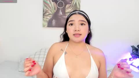 liiabloomm online show from 01-17-26, 01:49