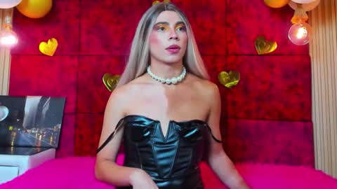 Snapshot of liiacollins chatting on 11-15-25, 09:43 liiacollins online show from 11-15-25, 09:43