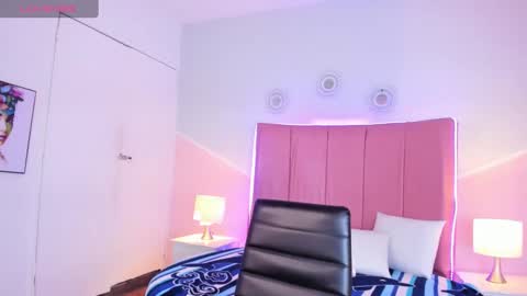 liiam_smith_ online show from 10-14-25, 12:50