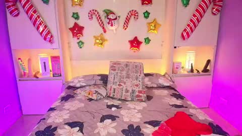         online show from 12-28-24, 11:41