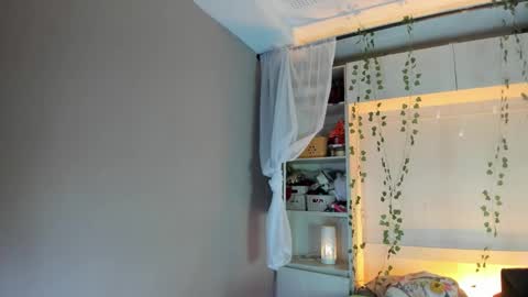 Snapshot of liiavega chatting on 02-23-26, 11:40 online show from 02-23-26, 11:40