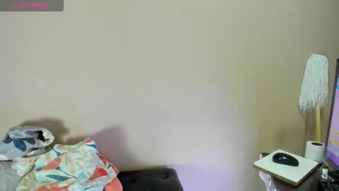 Snapshot of liiavega chatting on 03-16-26, 11:47 online show from 03-16-26, 11:47