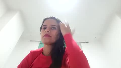 Snapshot of liiz5 chatting on 03-11-25, 05:27 liiz5 online show from 03-11-25, 05:27