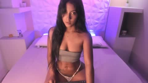 LiizJones online show from 02-12-25, 08:40