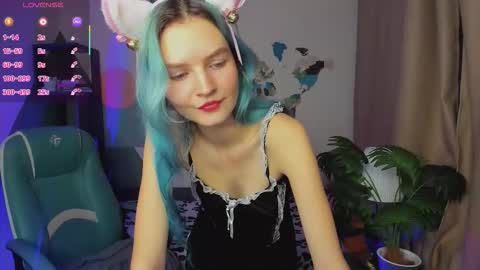 Snapshot of lika_sky chatting on 11-13-25, 04:06 lika_sky online show from 11-13-25, 04:06