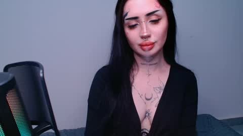 Alisa tattogirl online show from 10-24-25, 01:35