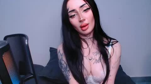 Alisa tattogirl online show from 10-28-25, 10:12