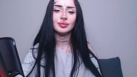 Alisa tattogirl online show from 11-14-25, 06:17