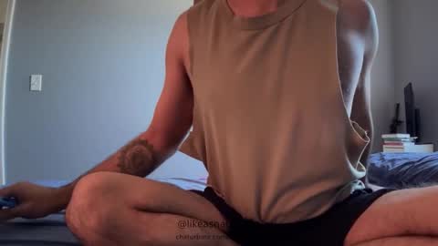 likeasnack online show from 10-06-25, 04:59