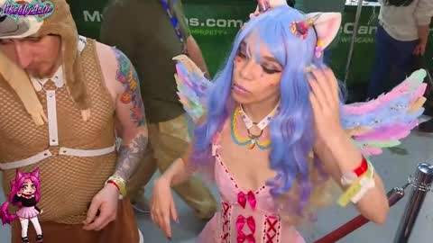 LikeMyAshe online show from 10-25-25, 08:36