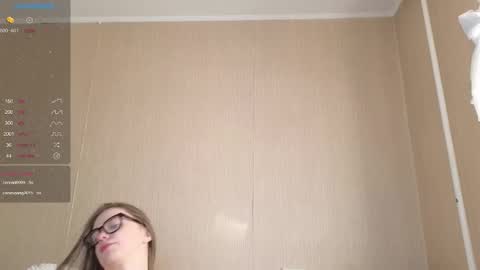 Snapshot of likesunshine_ chatting on 11-16-25, 05:35 Ann online show from 11-16-25, 05:35