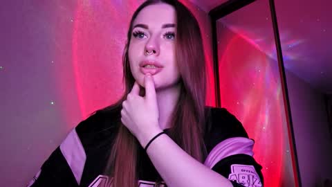 Snapshot of lil___dii chatting on 02-09-26, 05:06 didi online show from 02-09-26, 05:06