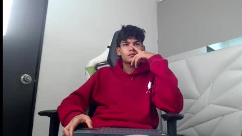 LIAM online show from 12-21-25, 03:24