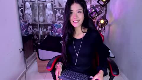 Lili Cey online show from 09-30-25, 07:30