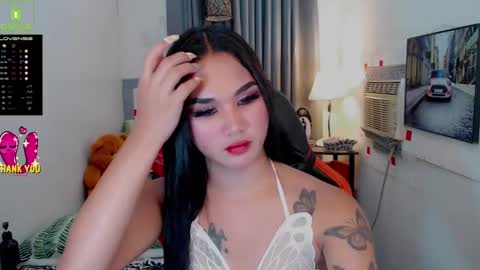 LILY online show from 02-19-25, 09:25