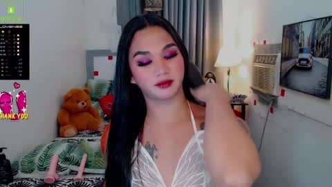 LILY online show from 02-21-25, 05:20