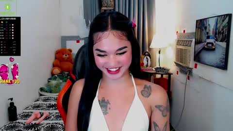 LILY online show from 03-04-25, 01:38