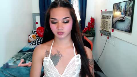 LILY online show from 09-17-25, 01:29