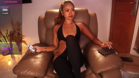 Miss K online show from 11-05-25, 01:05