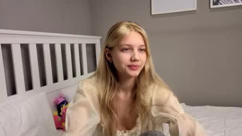 Emma online show from 12-04-25, 09:51