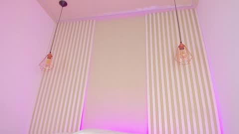 Snapshot of lila_cohen chatting on 12-23-24, 11:49 L I L A online show from 12-23-24, 11:49