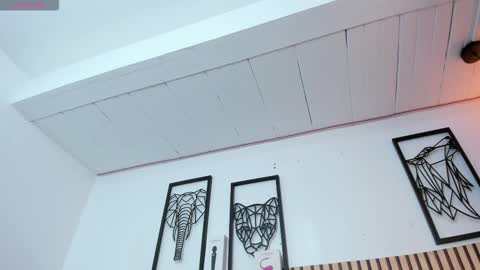 Lila online show from 10-15-25, 12:11