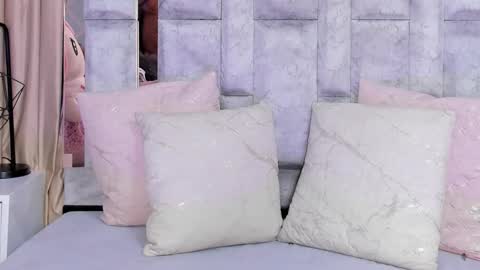 lila noa online show from 01-12-26, 09:09