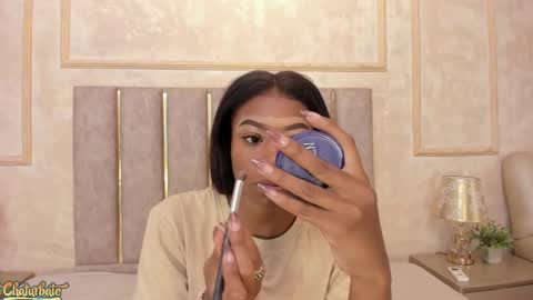 Snapshot of lilabeily chatting on 10-07-25, 07:55 lila bailey online show from 10-07-25, 07:55