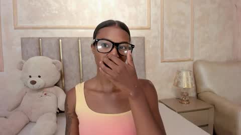 Snapshot of lilabeily chatting on 11-11-25, 07:36 lila bailey online show from 11-11-25, 07:36