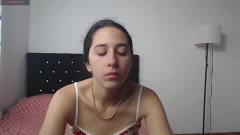 Lila Cream online show from 09-14-25, 05:45