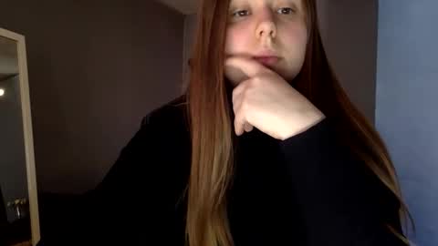 Lily online show from 09-25-25, 09:46