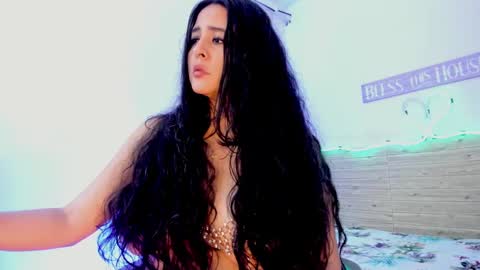 Lilah Sweet online show from 03-01-25, 07:15