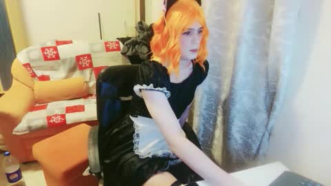 Snapshot of lilah_ts chatting on 10-23-25, 04:34 lilah_ts online show from 10-23-25, 04:34