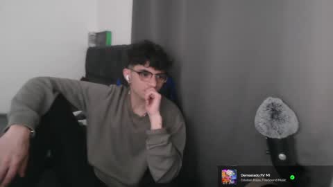 Snapshot of lilankore chatting on 02-05-25, 06:13 Yeh online show from 02-05-25, 06:13