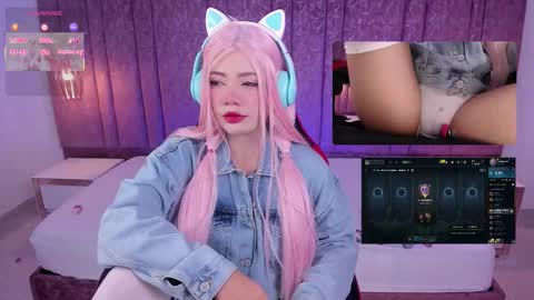 Lila online show from 11-10-25, 01:54