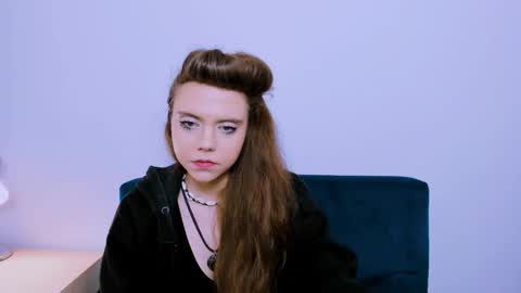 lilaslim online show from 12-20-25, 10:11