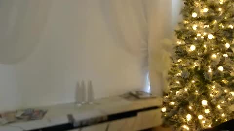 Rebecca online show from 12-18-25, 04:57