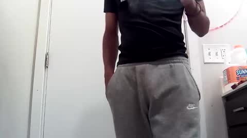 lilbody1 online show from 10-09-25, 11:52