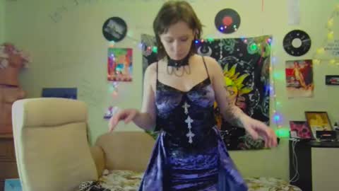 Lil online show from 03-06-25, 05:43