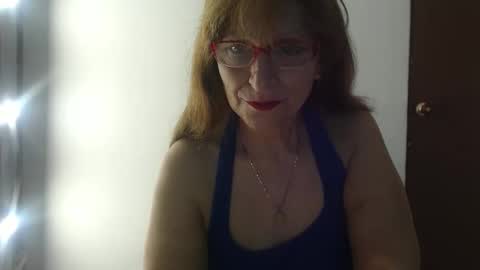 Snapshot of lilhy_mcfly chatting on 11-14-25, 05:22 lilieth online show from 11-14-25, 05:22
