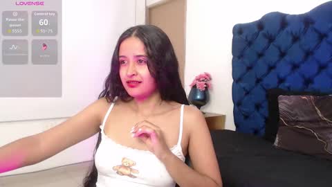 Snapshot of lili666_ chatting on 10-14-25, 03:07 Lili online show from 10-14-25, 03:07