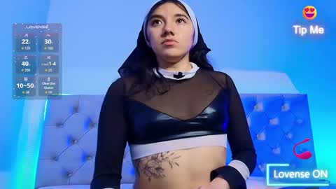 Lili  online show from 10-19-25, 01:45