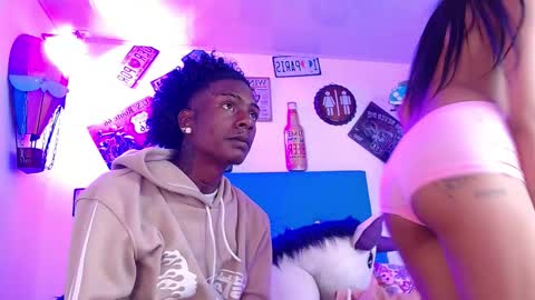 lili_roussi online show from 09-24-25, 01:53