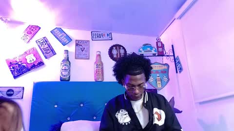 lili_roussi online show from 10-15-25, 12:33