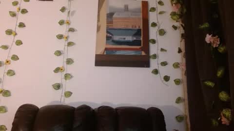 yesica online show from 10-23-25, 08:51