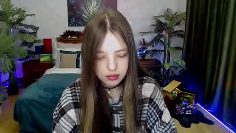 Lili Bakery online show from 12-13-24, 11:39