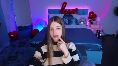 Lili Bakery online show from 02-14-25, 06:02