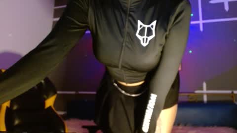 Simone 3 online show from 10-29-25, 08:21